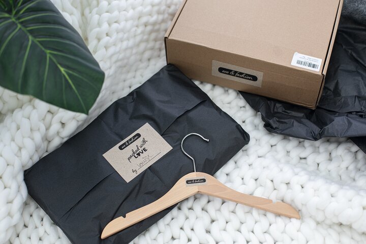 Etiketten aus Silphie-Papier A4, 97x42,3 mm, naturbraun, permanent haftend, 20 Blatt, 240 Klebeetiketten