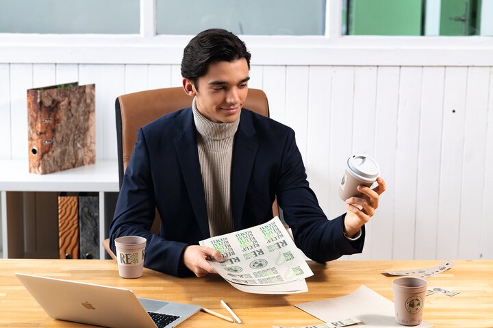 Etiketten aus Silphie-Papier A4, 210x297 mm, naturbraun, permanent haftend, 20 Blatt, 20 Klebeetiketten