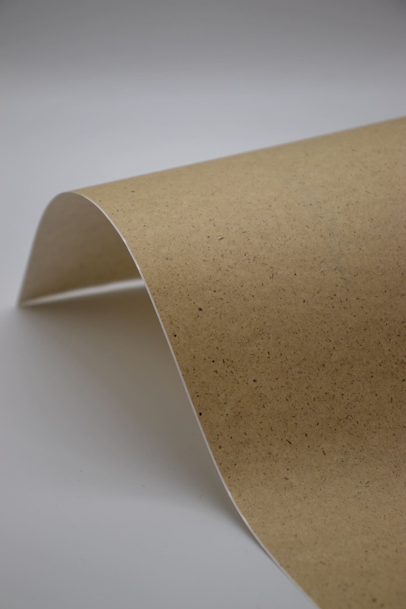 ENDI-HAFT Graspapier Etiketten, 50 mm rund auf DIN A4 Bögen, 15 Nutzen